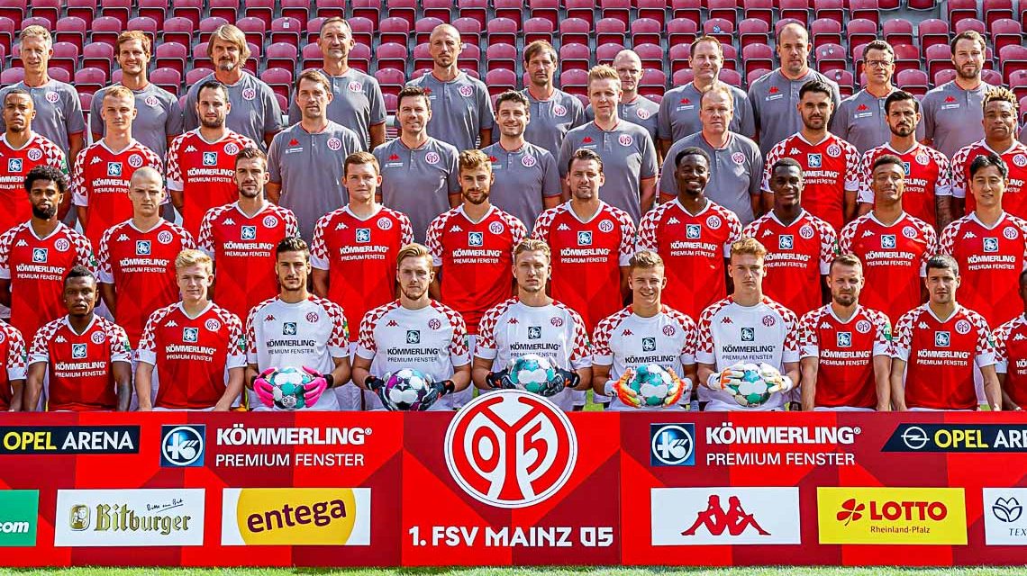 Profimannschaft von Mainz 05 spendet an Bärenherz