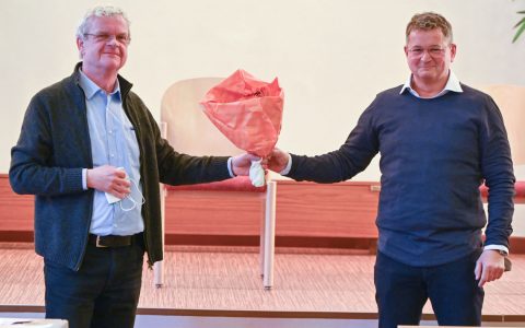 Ortsbeiratswahl Wiesbaden Mitte, Dr. Guido Haas wird zum neuen Ortsbeirat gewählt.