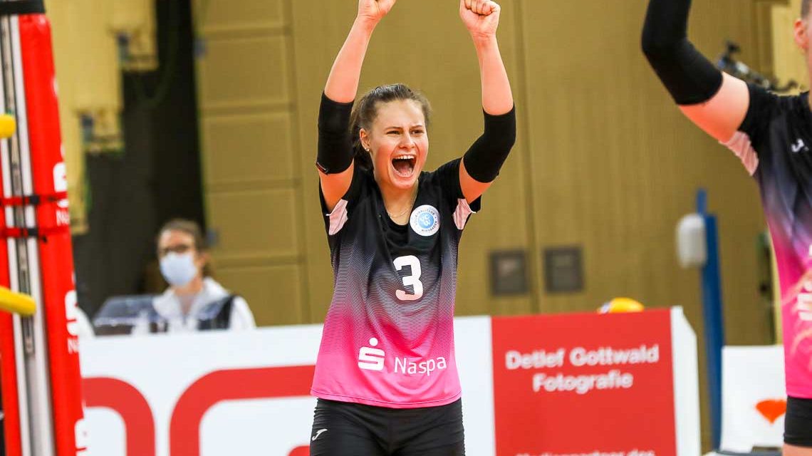 Pauline Bietau, VCW