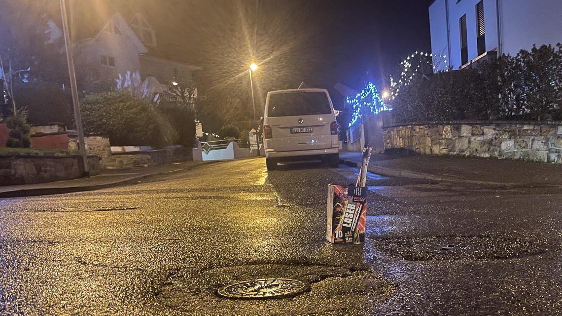 Feuerwerk Wiesbaden, Bilanz von Feuerwehr und Polizei