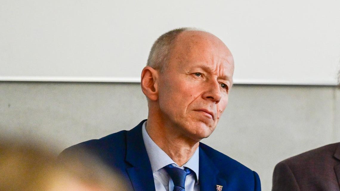 Sozialindex: Schulbesuch Bildungsminister Schwarz an der Carl-von-Ossietzky-Schule­