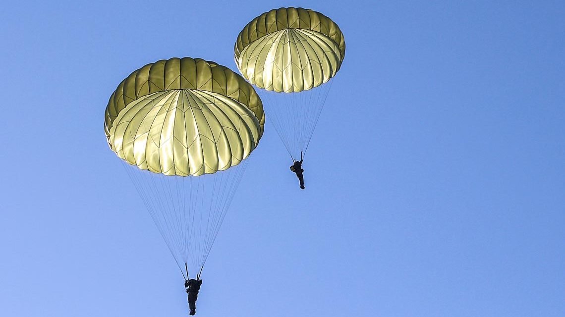 Fallschirmspringer bei der Bundeswehr