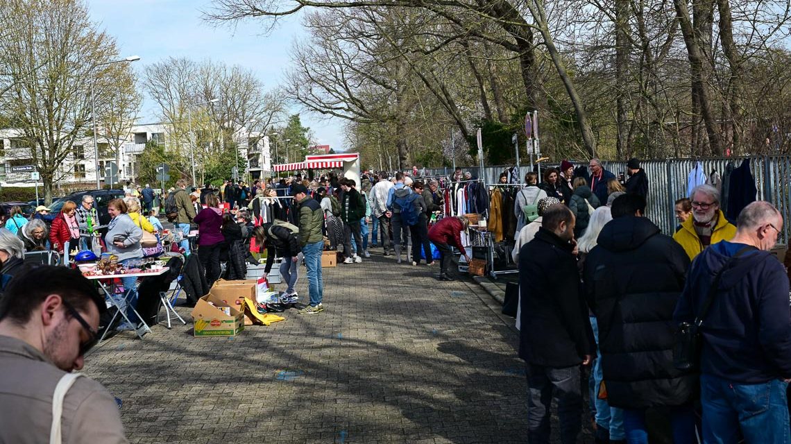 Flohmark am Parkfeld