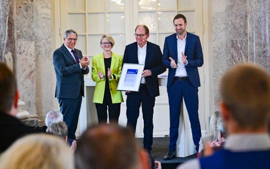 v.l.n.r. Feierstunde der GWW: Gert-Uwe Mende, Dr. Patricia Becher, Thomas Keller, Dr. Axel Tausendpfund