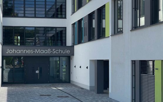 Eingangsbereich der Johannes-Maaß-Schule