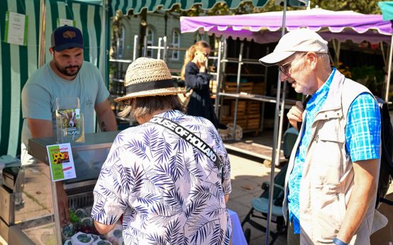 Nachmittags-Wochenmarkt ist gut angekommen! Erste Bilanz!