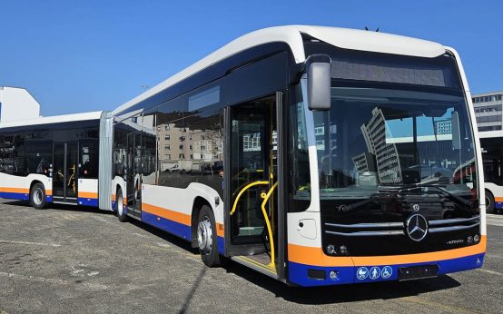 Der neue e-Citaro Gelenkbus. ©2025 Stadt Wiesbaden