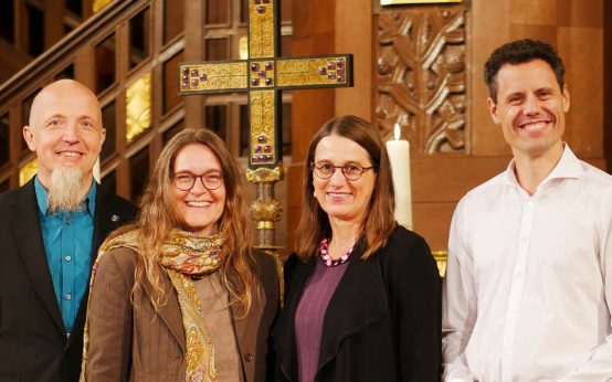 Das Pfarrteam der Martin-Luther-Gemeinde (von links): Johannes Merkel, Nicole Oehler, Ursula Kuhn und Johannes Lösch in der Lutherkirche.