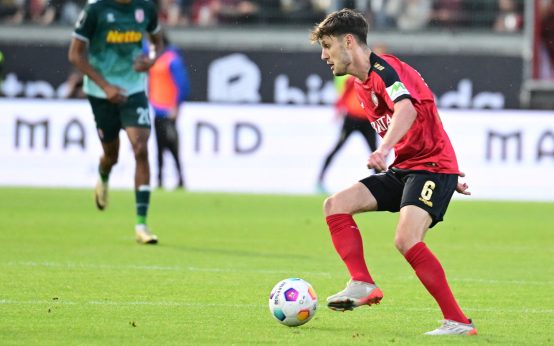 Archivfoto, Gino Fechner im Spiel gegen SSV Jahn Regensburg.