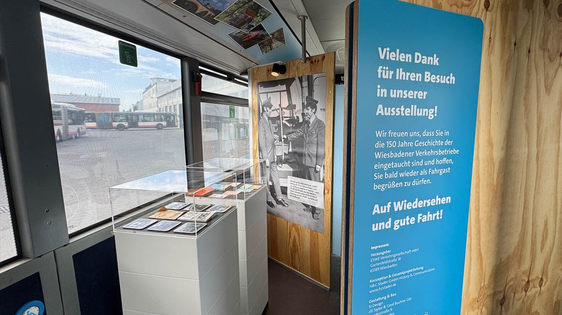 Blick ins innere vom Museumsbus.
