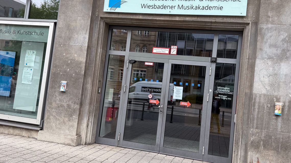 Wiesbadener Musik und Kunstschule bietet Vorbereitungskurs auf Musikstudium.